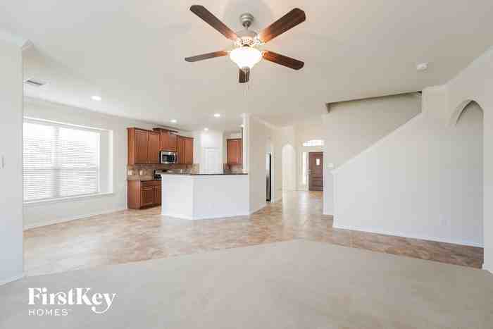 7418 Upland Mill Ln - Photo 3 of 13