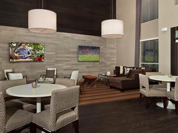 4848 N Goldwater Blvd - Photo 6 of 9