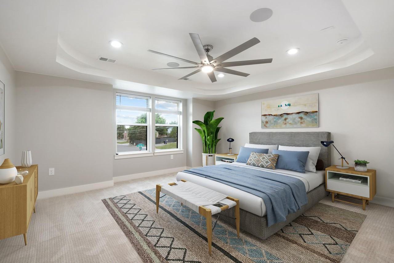 Dazzling Barnum home on corner lot with fenced yard - Photo 6 of 23