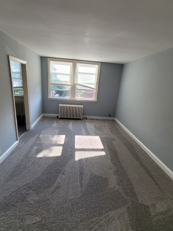 6641 N 15th St #B - Photo 2 of 11