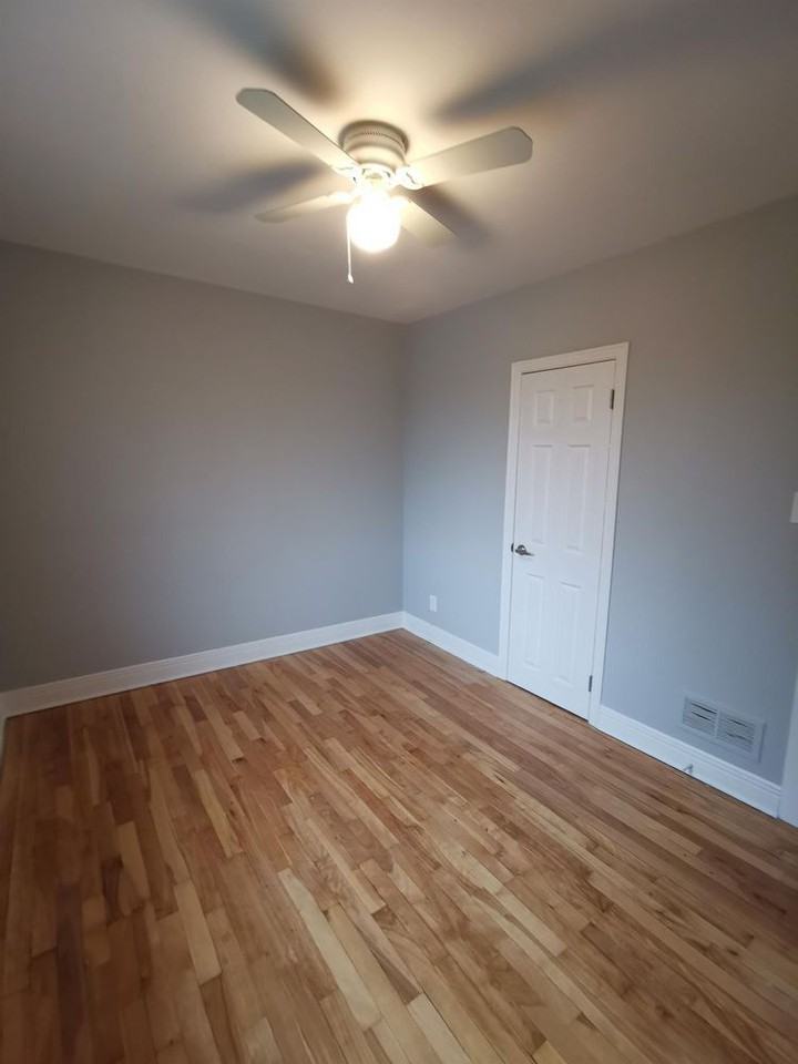 2446 - 2446 Chasseur Avenue - Photo 3 of 5