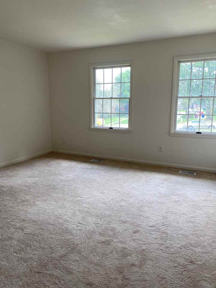 13 Thatch Ct - Photo 6 of 10