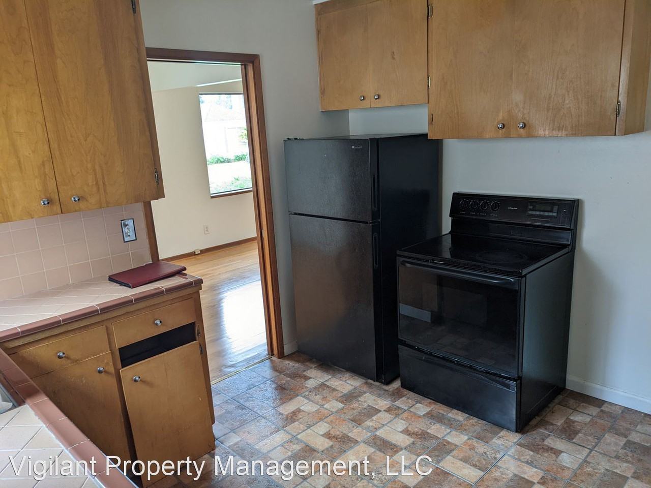 6115 NE Clackamas St - Photo 3 of 8