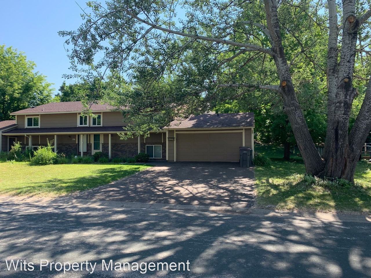 7295 Stewart Dr - Photo 2 of 16