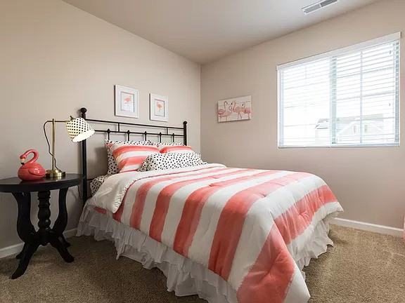 224 Station Hill St - Photo 3 of 15