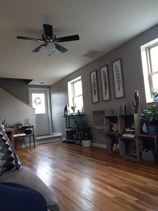 152 1/2 Fayette St - Photo 2 of 14