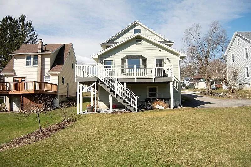 10 Wallace Ave - Photo 2 of 18
