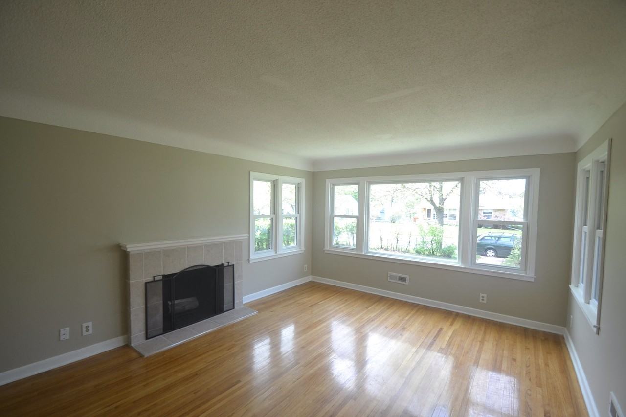6617 3rd Ave S - Photo 2 of 7