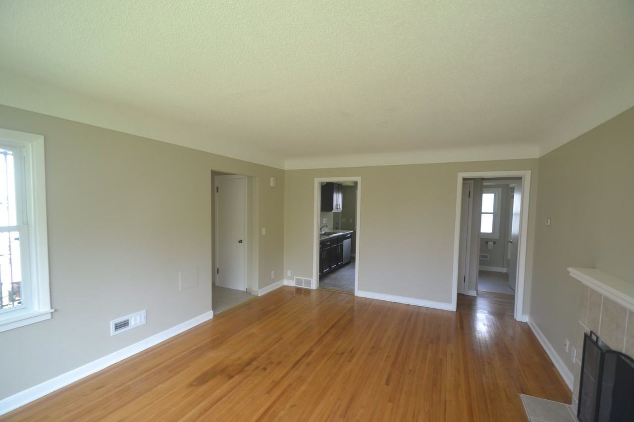 6617 3rd Ave S - Photo 3 of 7