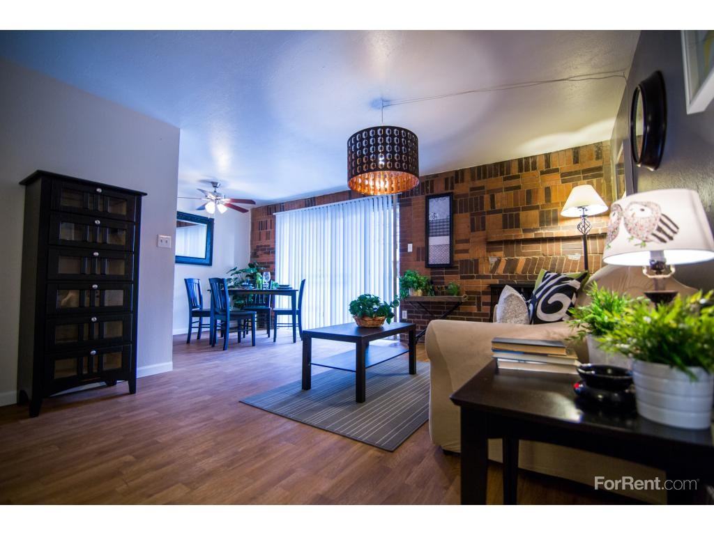 Mint Urban Infinity - Photo 2 of 3