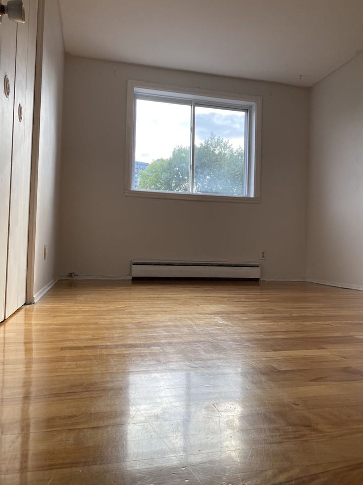 535–559 Boul de l'Avenir - Photo 2 of 12