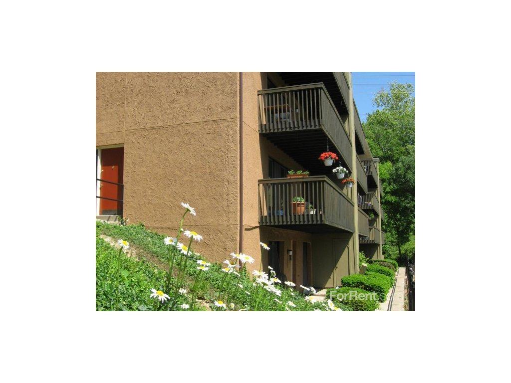 Kirkwood Bluffs - Photo 2 of 11