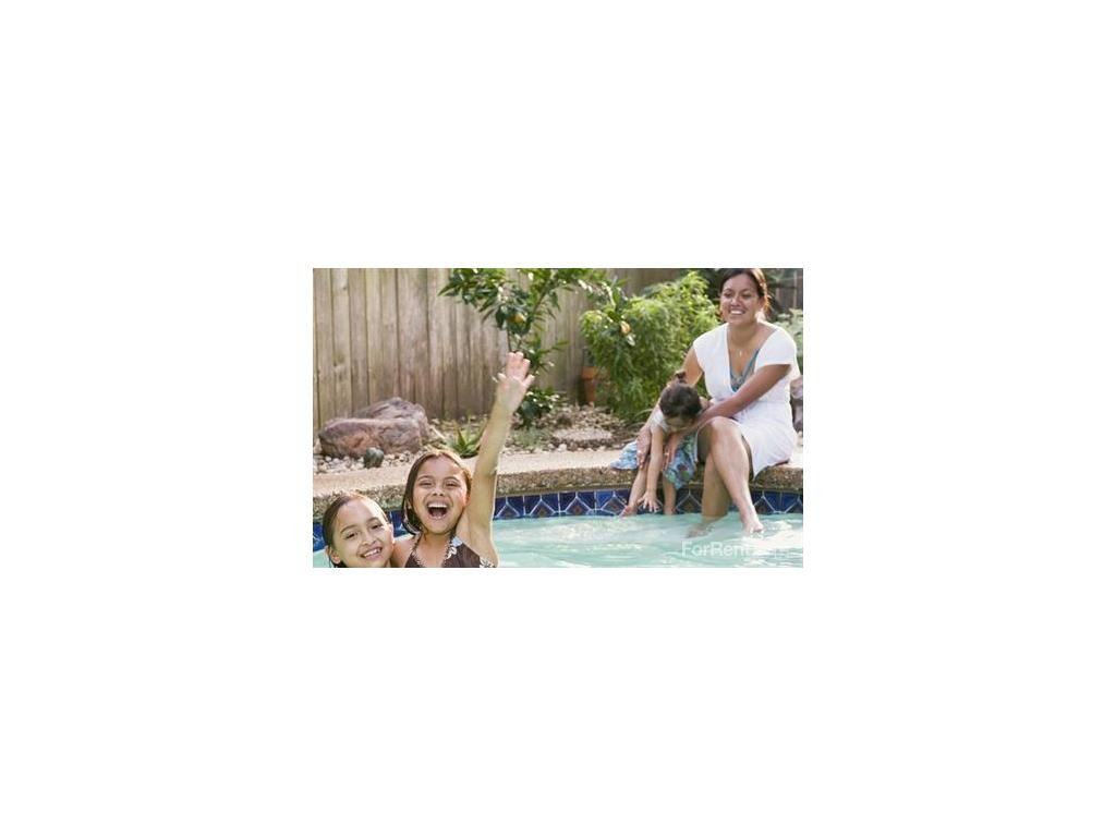 Rosemont at Lakewest - Photo 3 of 7