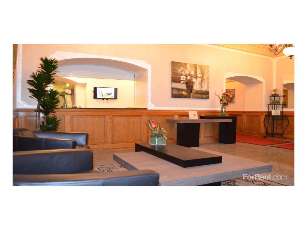 Dearborn North 1117 N Dearborn St, Chicago, IL 60610 Apartment for