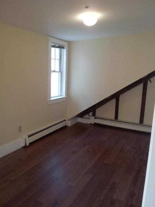 1694 Main St 5 - Photo 2 of 9