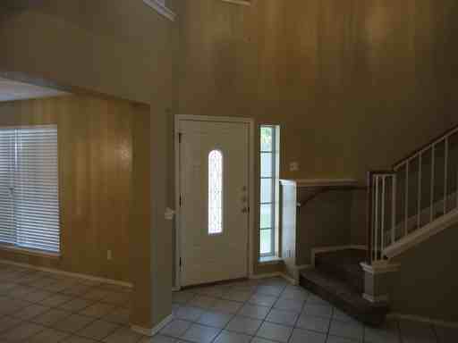 947 Kirtomy Loop - Photo 2 of 21