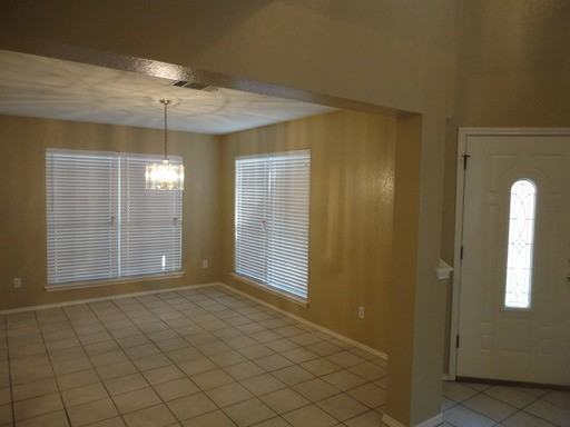 947 Kirtomy Loop - Photo 3 of 21