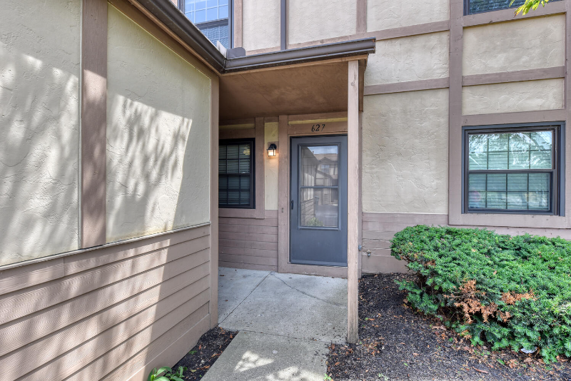 627 Alta View Ct - Photo 2 of 19