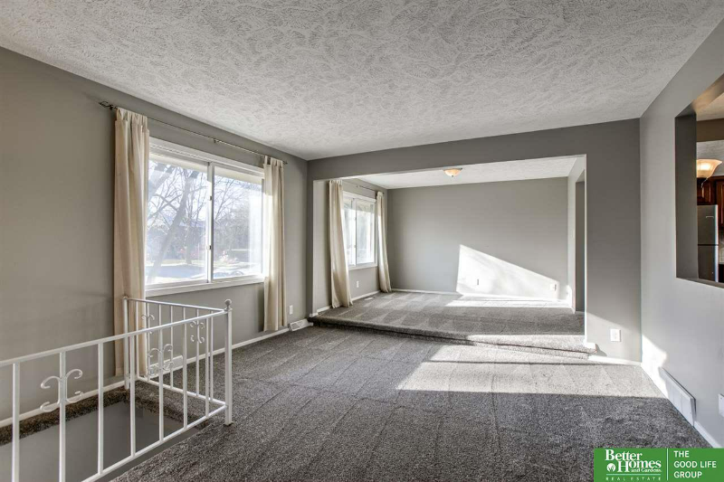 14512 Monroe St - Photo 2 of 10