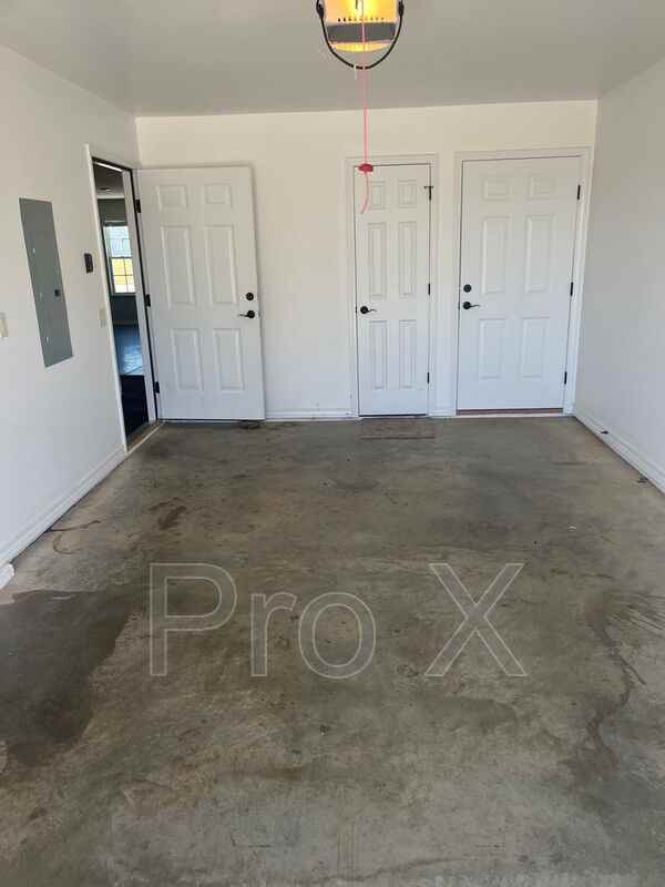 618 Easton #A - Photo 5 of 16