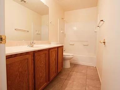 2443 W Waterway Pl - Photo 3 of 8