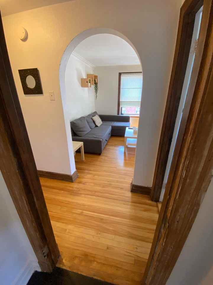 4 Avenue Duluth Est - Photo 3 of 17