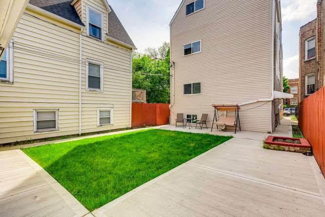 AVERS - Photo 3 of 4