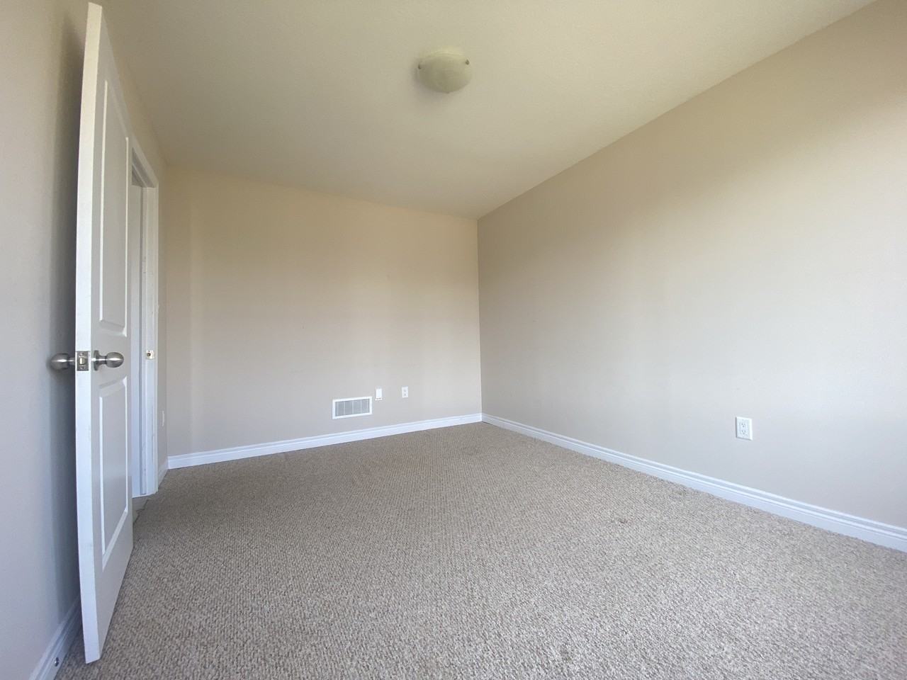 19 Crossings Way - Photo 3 of 19
