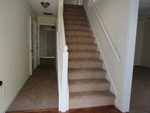 2259 Hampton Dr - Photo 3 of 18