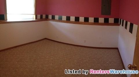 13428 182nd Ave NW - Photo 3 of 8