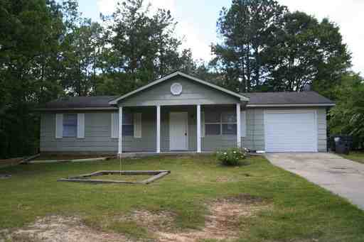 1041 Parham Dr - Photo 2 of 12