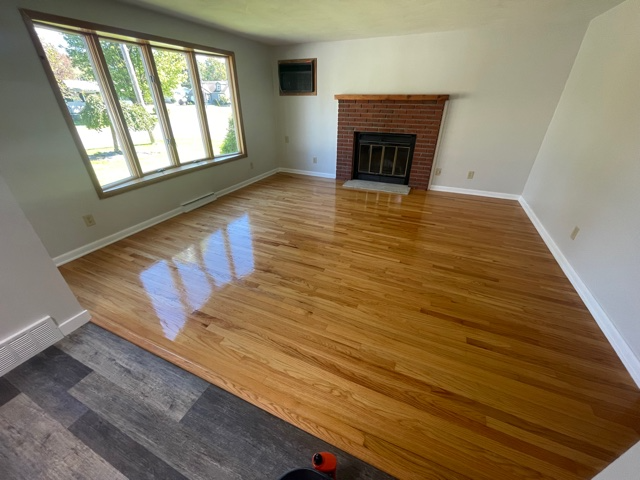 225 Sunflower Dr - Photo 3 of 34