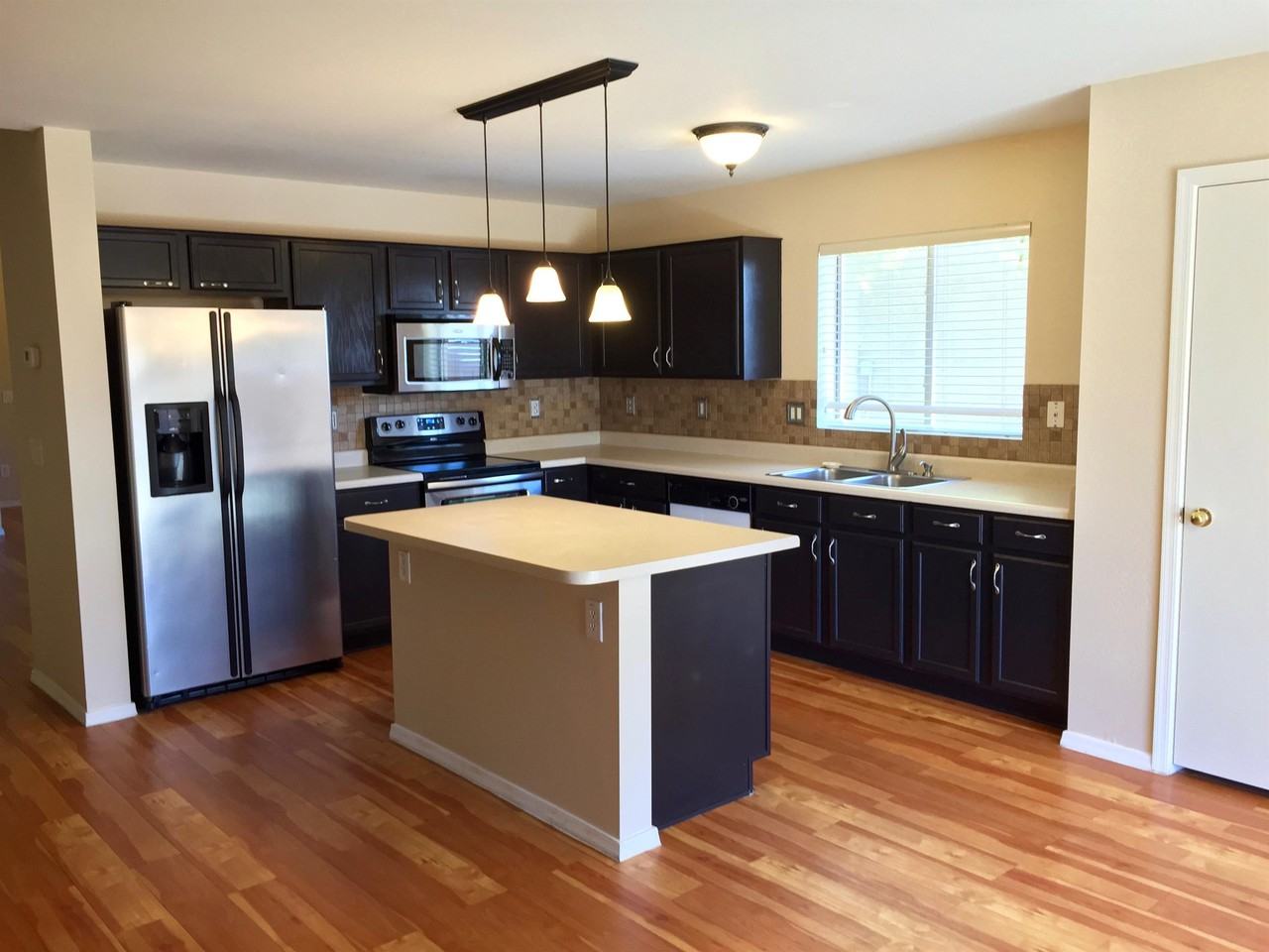 21827 W Cocopah St #1 - Photo 4 of 10