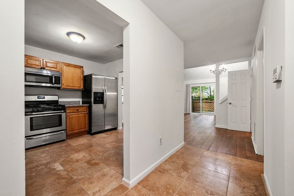 1353 Overlook Cv Se #1 - Photo 4 of 23