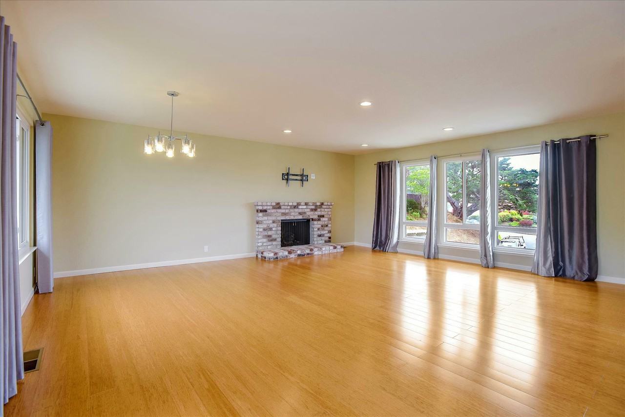 30 Judson Pl - Photo 3 of 24