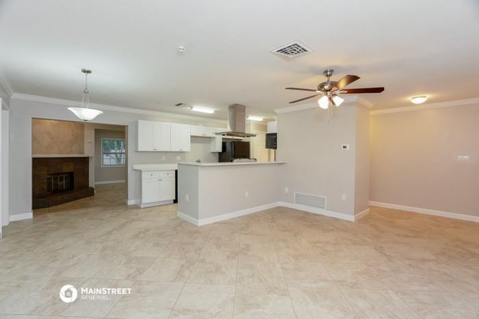 2227 Fairfield Ave - Photo 3 of 16