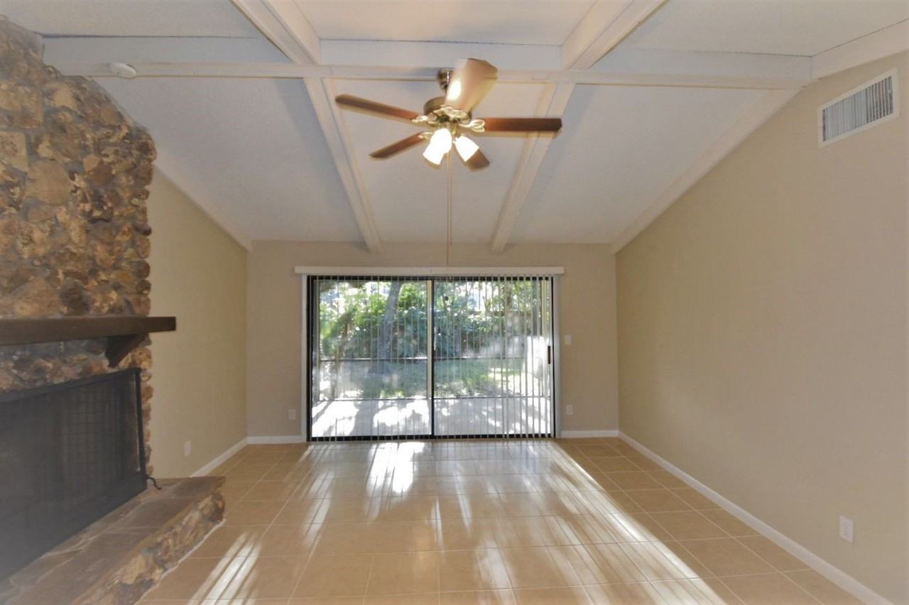 500 S Sweetwater Cove Blvd - Photo 2 of 14