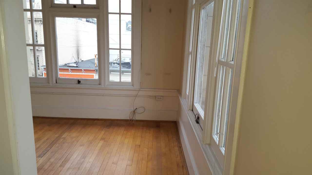 3009 Mission Street - Photo 6 of 7