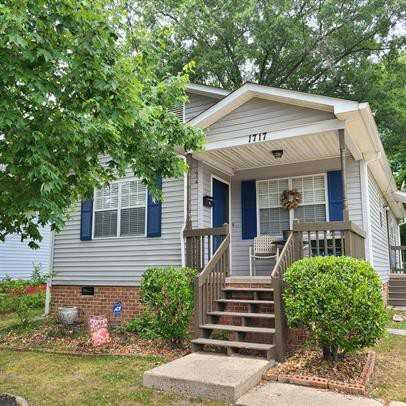 1717 Pegram St - Photo 3 of 17