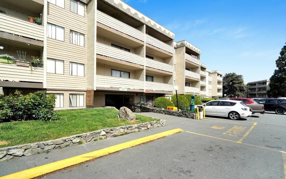 View Apartments 254 254 Rd E, Victoria, BC V9A 6W4 Zumper