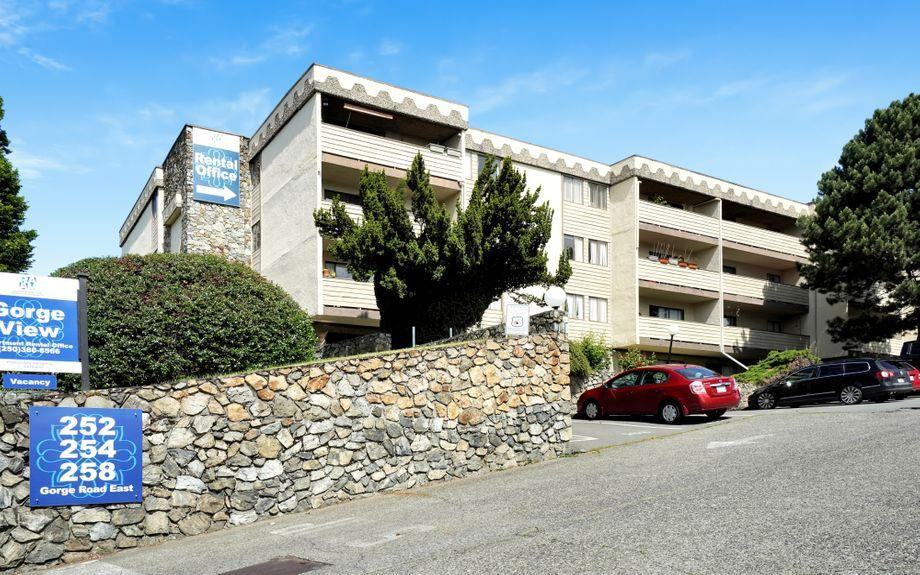 View Apartments 258 258 Rd E, Victoria, BC V9A 6W5 Zumper