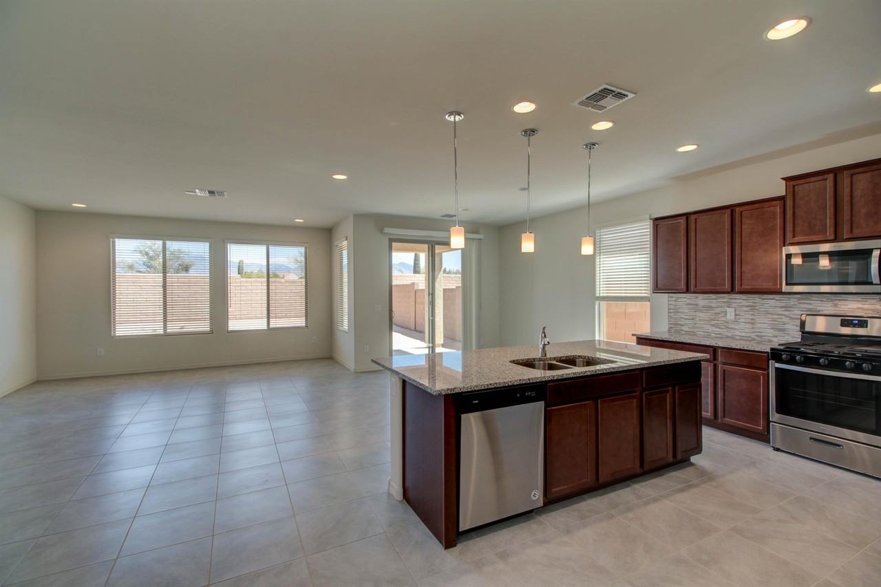 11988 N Renoir Way #1 - Photo 2 of 18