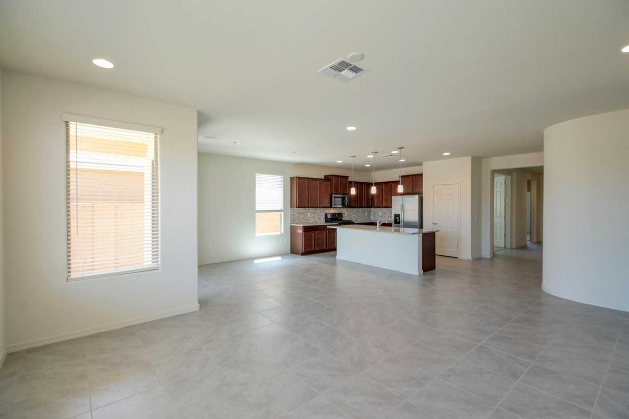 11988 N Renoir Way #1 - Photo 3 of 18