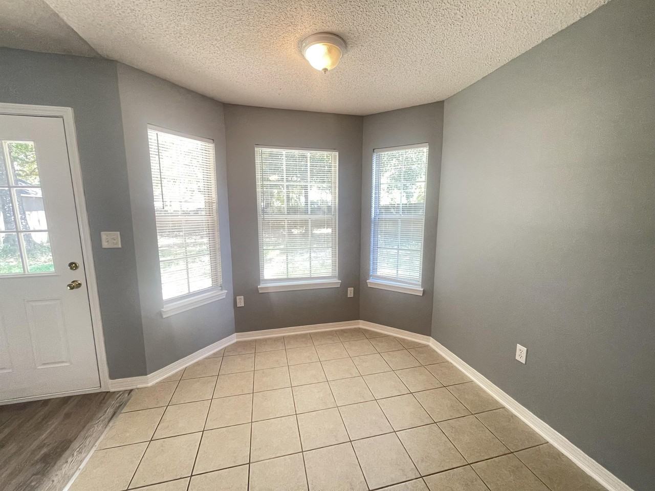 192 Mary Ln #1 - Photo 7 of 25