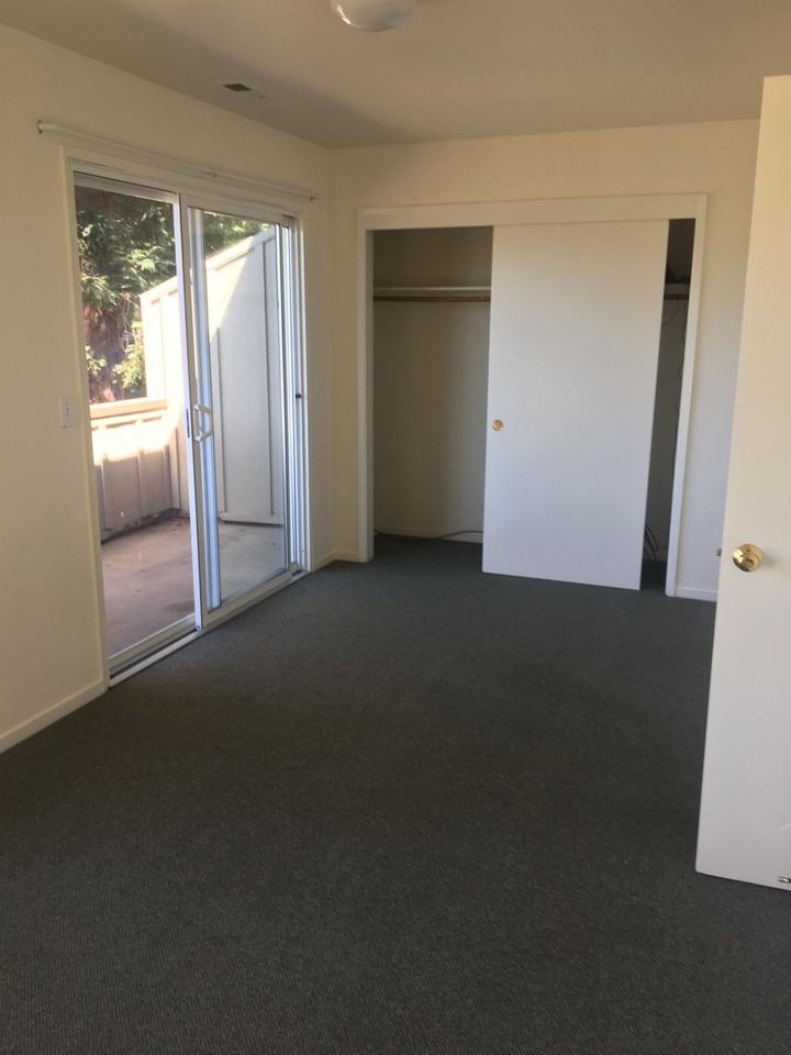 149 Hunolt St #149 - Photo 3 of 5