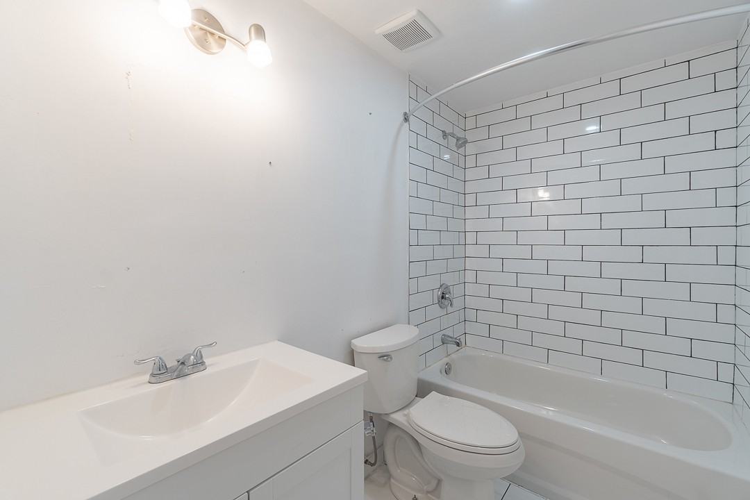 20 Blackthorne Ave #MAIN - Photo 5 of 12