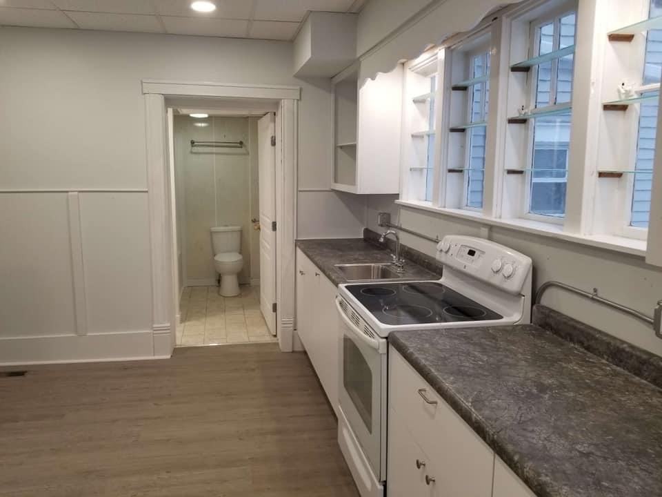 439 West Washington StreetUnit B #1 - Photo 3 of 5