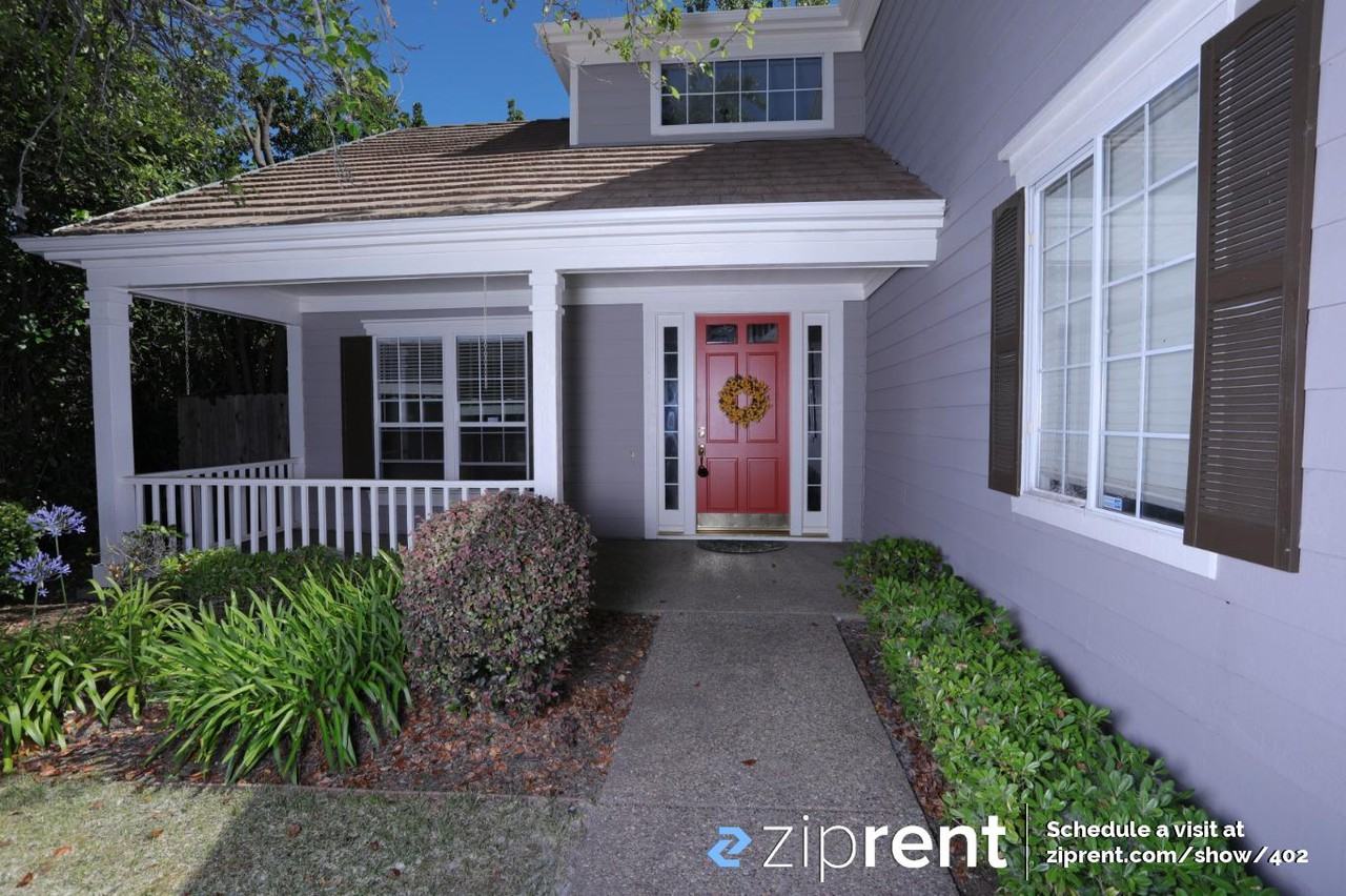 4823 Bentwood Way - Photo 2 of 18