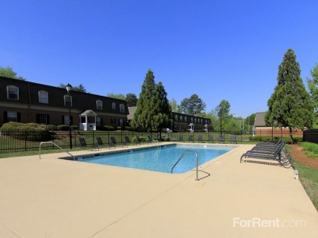 Galleria Courtyards - Photo 2 of 15