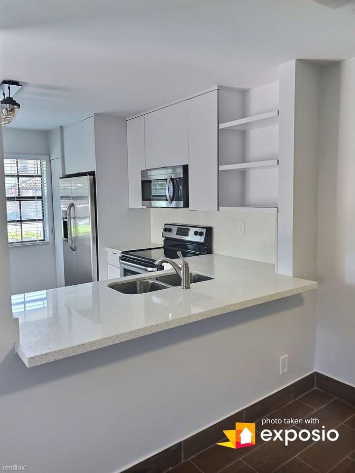 13241 Sw 114th Ter - Photo 2 of 3